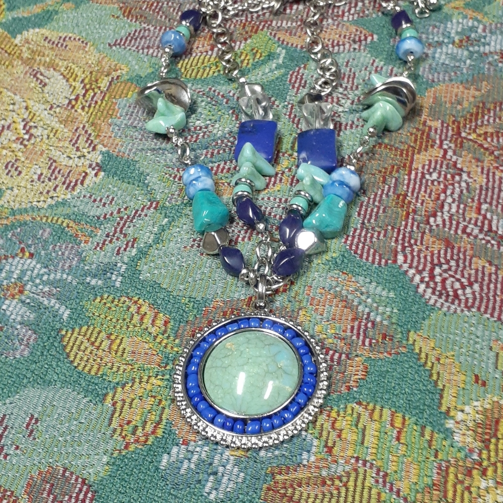 Necklace - Picture 7 of 8